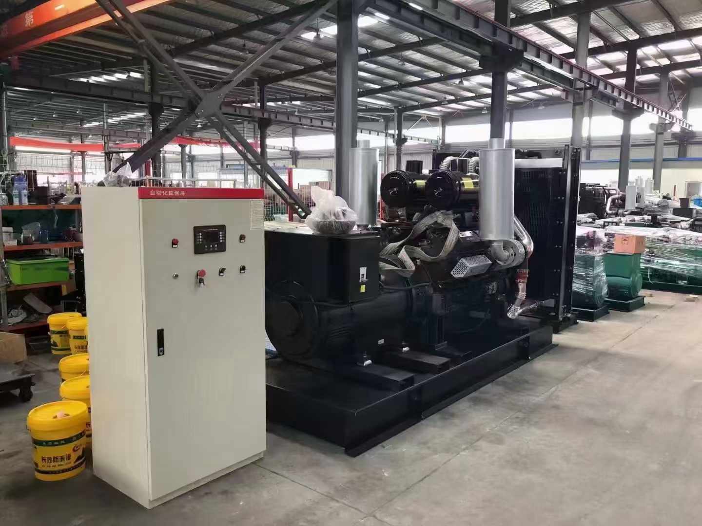 石河子柴油发电机运行时的噪音和振动水平如何？