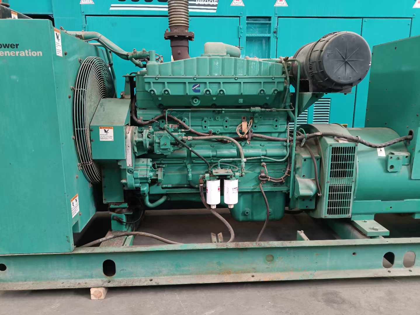 石河子过载会对 600kW 柴油发电机组造成哪些损害？