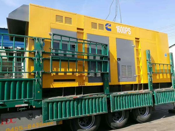 石河子测量水冷式机油散热器密封件尺寸时的注意事项有哪些？