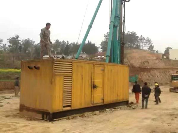 石河子如何判断水冷式机油散热器密封件是否需要更换？